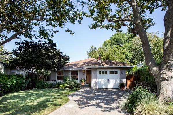 243 Robin WAY, Menlo Park, CA 94025