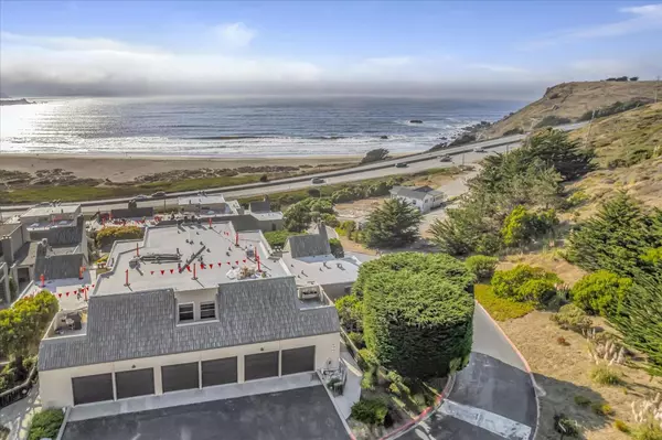 Pacifica, CA 94044,459 Roberts RD