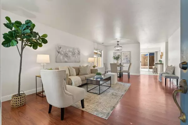 Tracy, CA 95376,562 Carol Louise LN