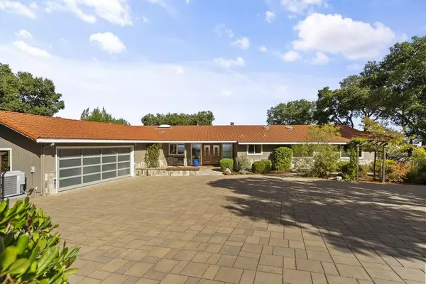 Los Altos Hills, CA 94024,24837 Olive Tree LN