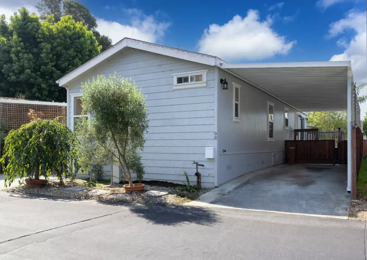 Aptos, CA 95003,220 Mar Vista DR 98