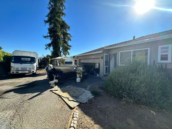 San Jose, CA 95127,216 S Claremont AVE