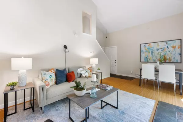 917 Apricot AVE B Campbell, CA 95008