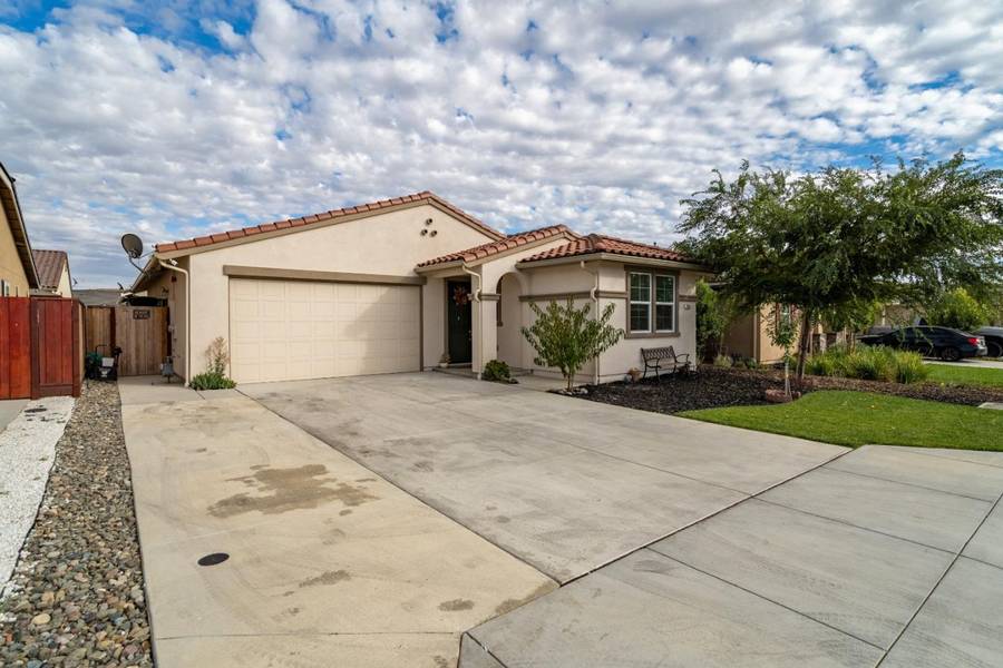 2855 Walker WAY, Hollister, CA 95023