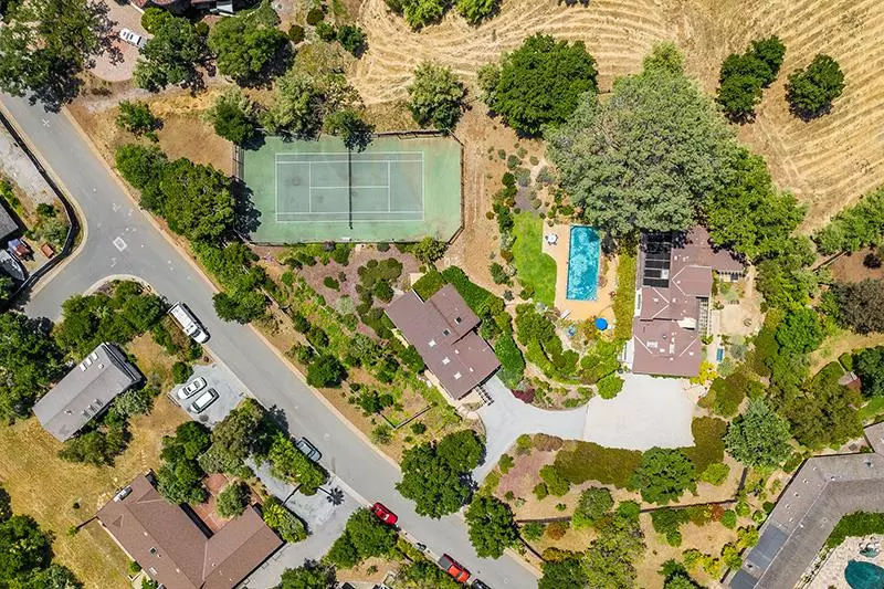 4148 Old Trace RD, Palo Alto, CA 94306