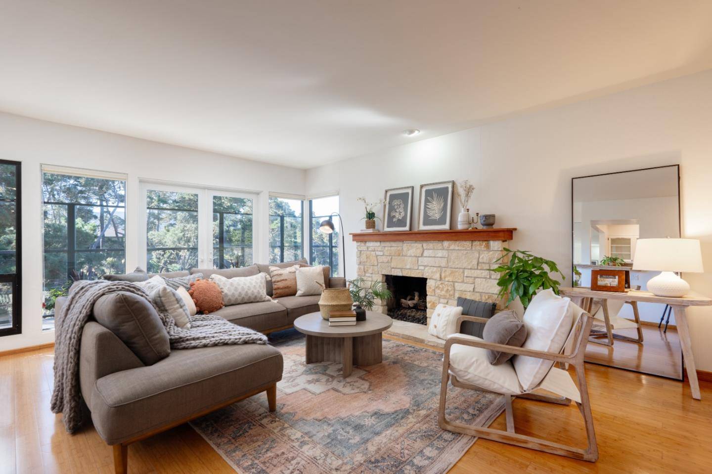 Homes for sale 114 Del Mesa Carmel, Carmel, CA 93923 MLSML8194...