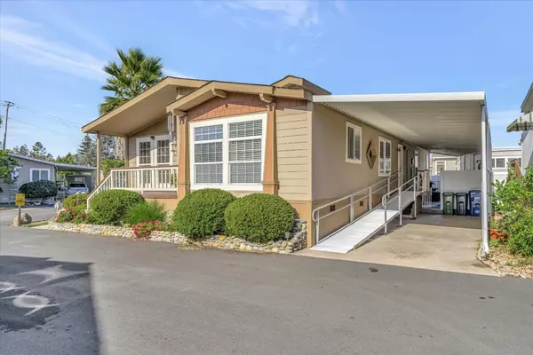 Scotts Valley, CA 95066,225 Mount Hermon RD 52