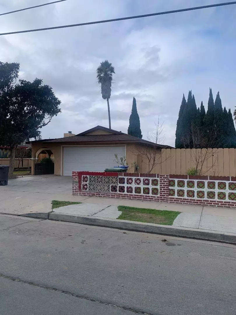 Greenfield, CA 93927,1246 Oak AVE