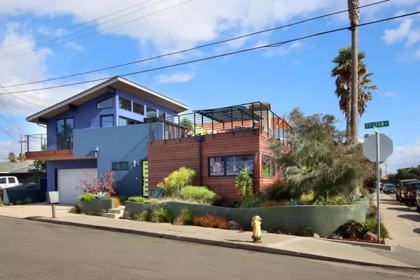 36 Rockview DR, Santa Cruz, CA 95062