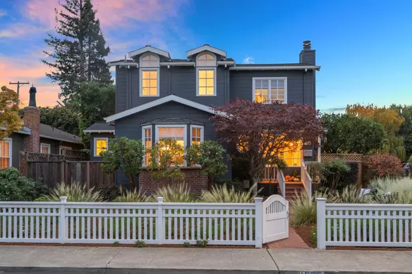 San Carlos, CA 94070,1006 Orange AVE