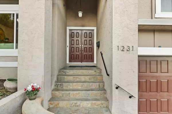 San Carlos, CA 94070,1231 Crestview DR