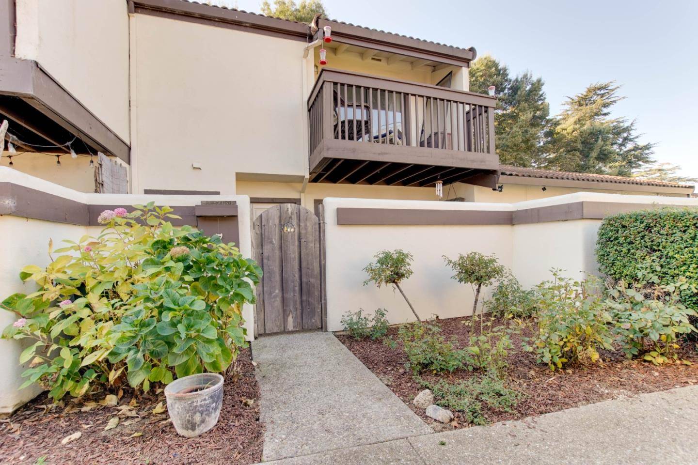 7 Via Padre, San Juan Bautista, CA 95045