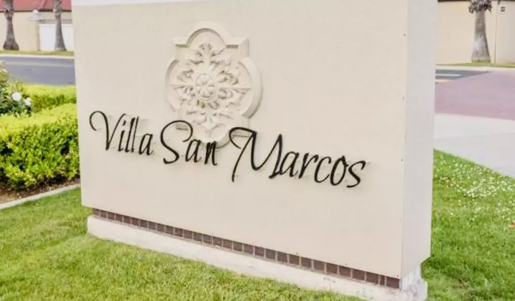 Fresno, CA 93720,8147 N Cedar AVE 222