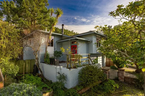 1204 Rainier AVE, Pacifica, CA 94044