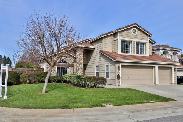 685 Bel Air CT, Morgan Hill, CA 95037
