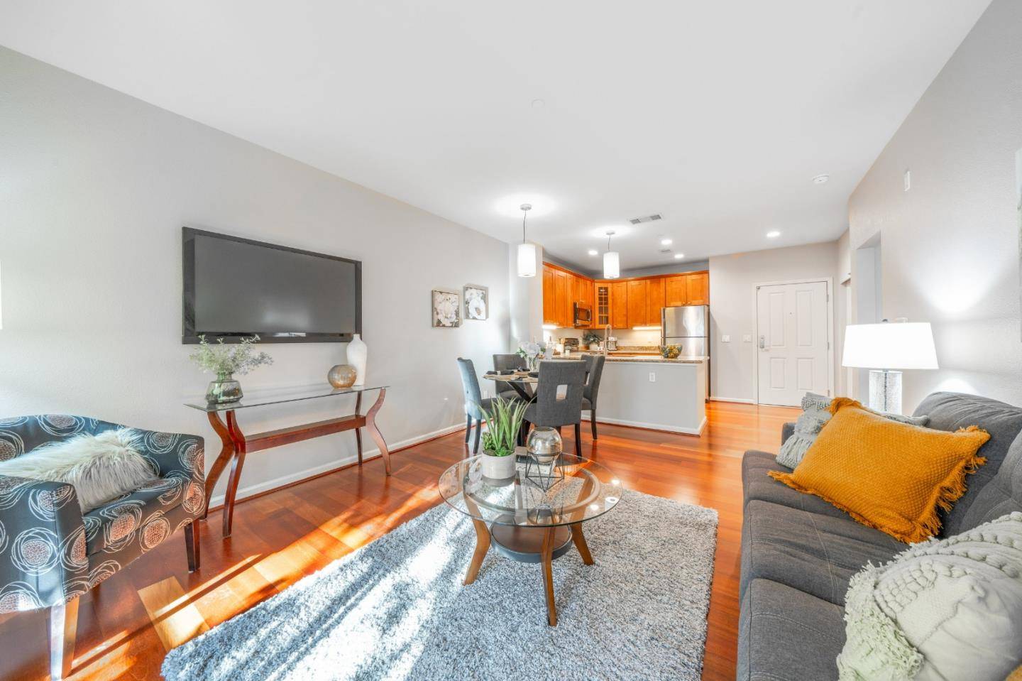 San Jose, CA 95128,1445 Fruitdale AVE 222