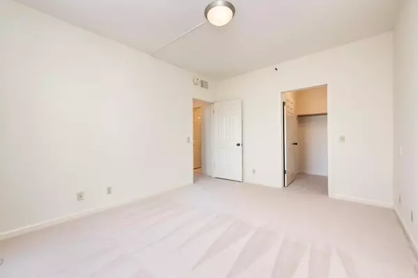 San Mateo, CA 94401,1 Baldwin AVE 707