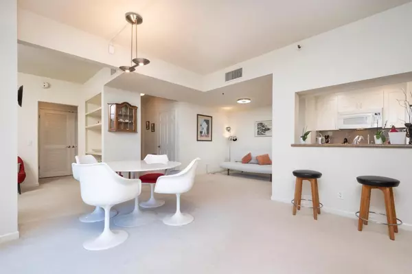 San Mateo, CA 94401,1 Baldwin AVE 707
