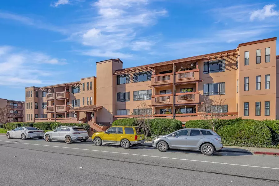 456 Mariners Island BLVD 215, San Mateo, CA 94404