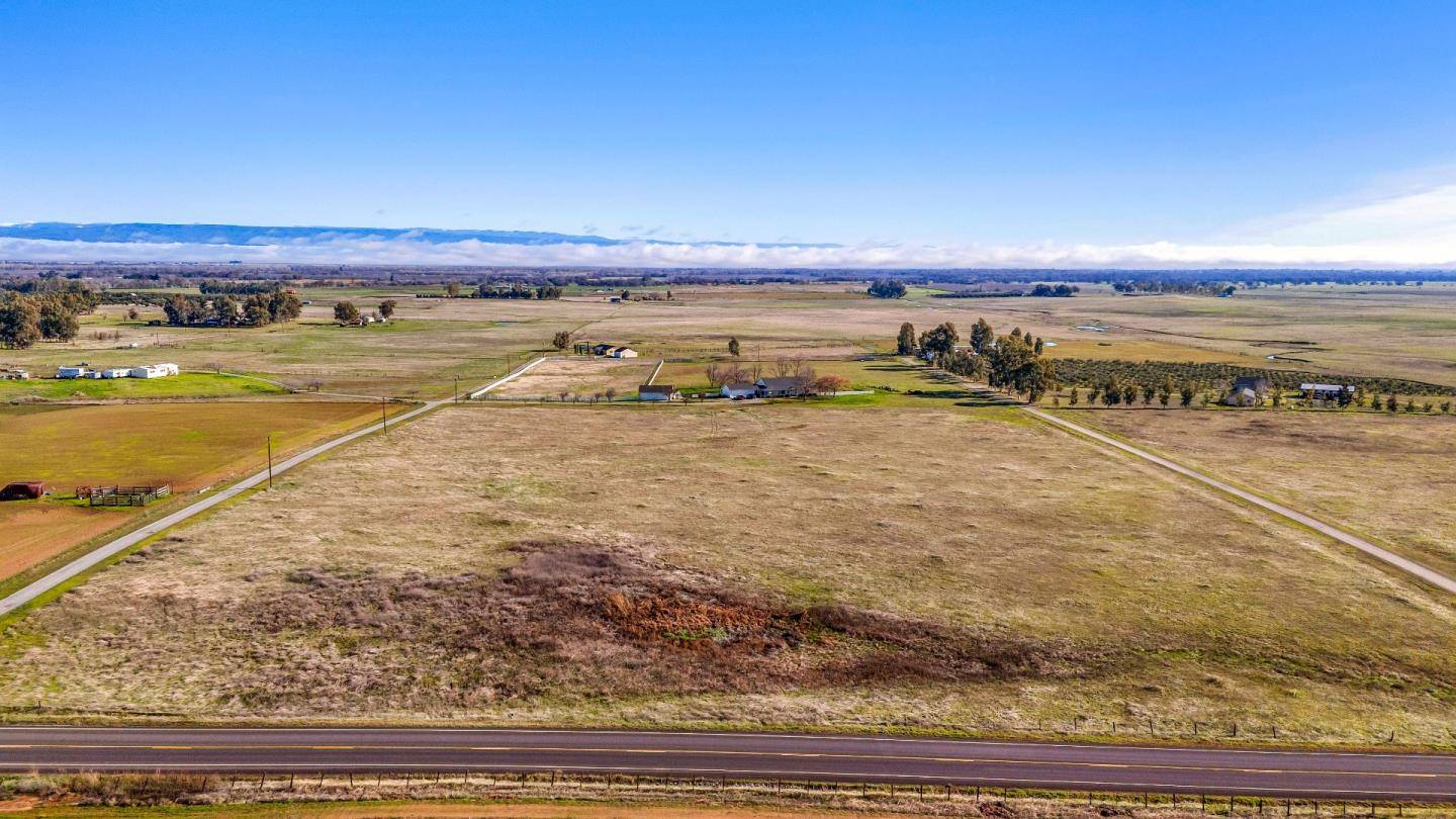 Corning, CA 96021,24525 Rowland, Ln