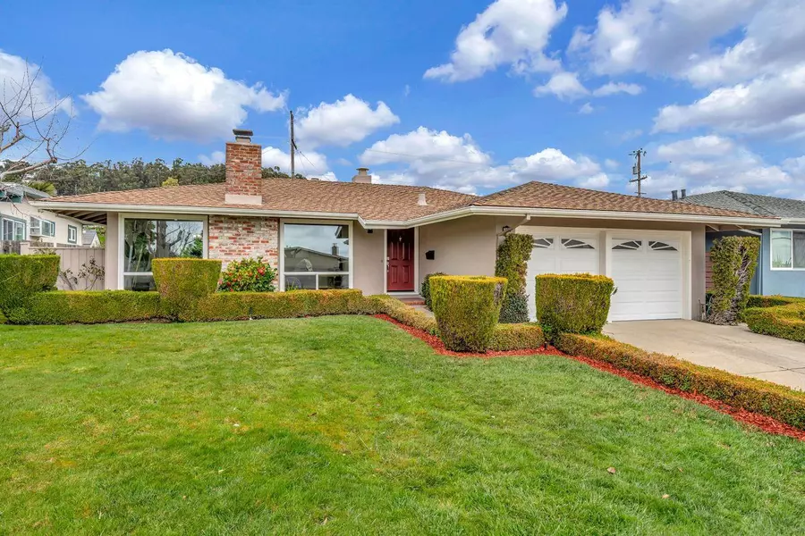 820 Brookside LN, Millbrae, CA 94030