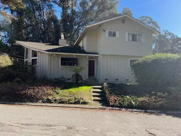 Aptos, CA 95003,332 Palmer AVE