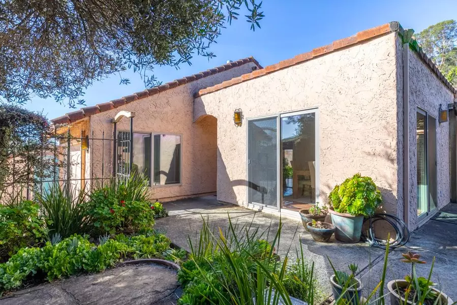 247 Arroyo Seco, Santa Cruz, CA 95060