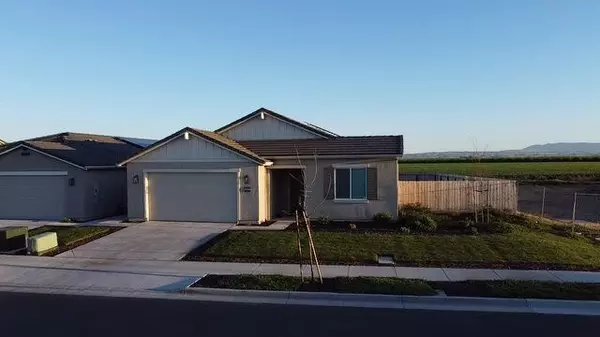 Los Banos, CA 93635,1217 Gypsum DR