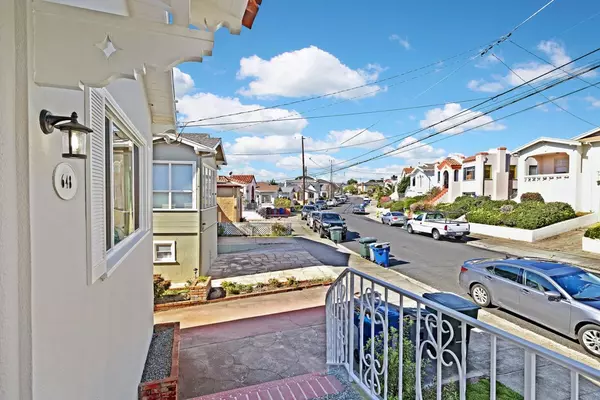 South San Francisco, CA 94080,648 Pine TER