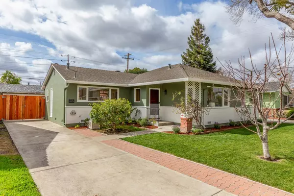 Santa Clara, CA 95050,2372 Kay DR