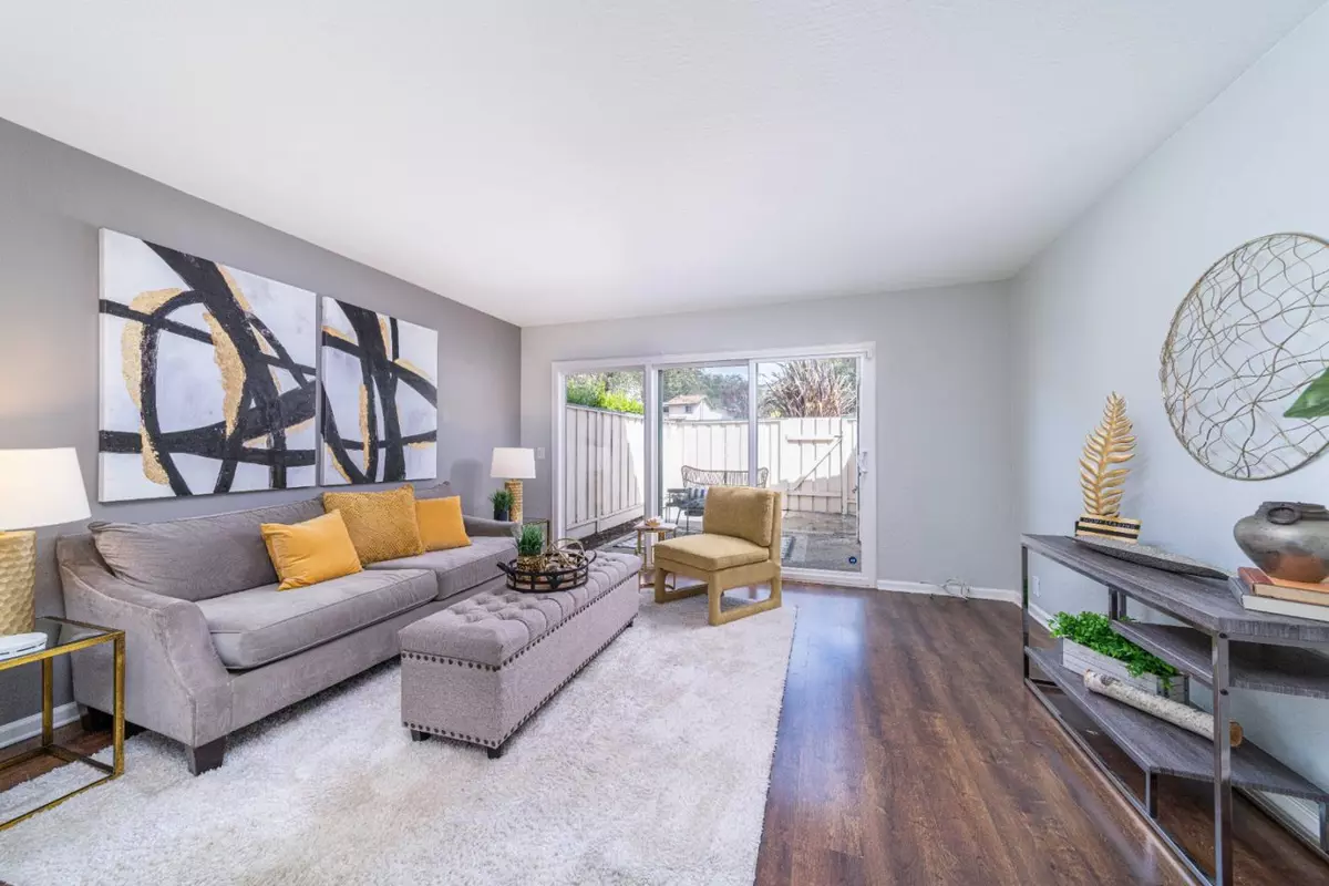 Pacifica, CA 94044,1304 Terra Nova BLVD