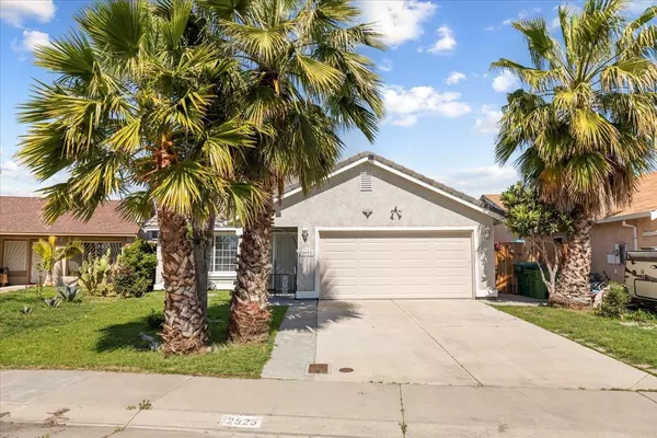 2923 Fairbury LN, Stockton, CA 95206