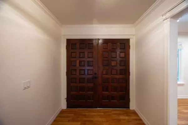 Loma Mar, CA 94021,20 Wurr RD