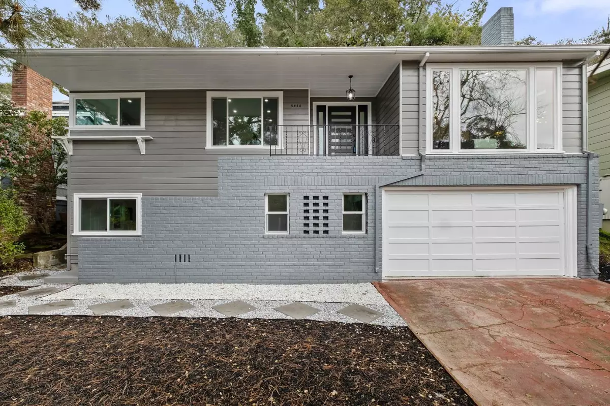 Oakland, CA 94611,5838 Pinewood RD