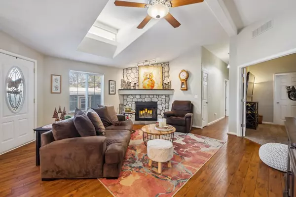 Scotts Valley, CA 95066,444 Whispering Pines DR 81