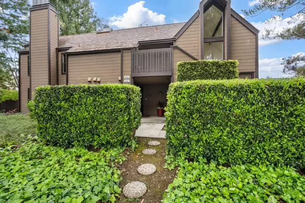 4102 Thain WAY, Palo Alto, CA 94306