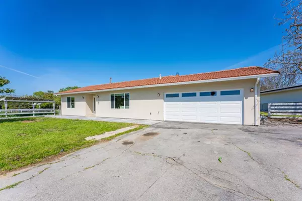 1145 Sherry LN, San Martin, CA 95046