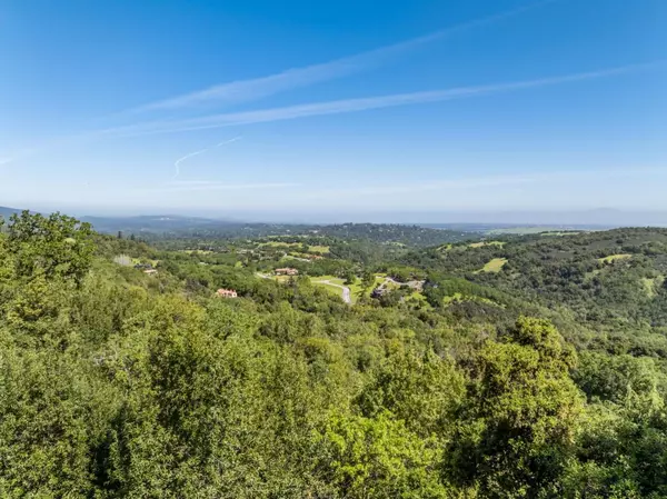 Portola Valley, CA 94028,155 Lake RD