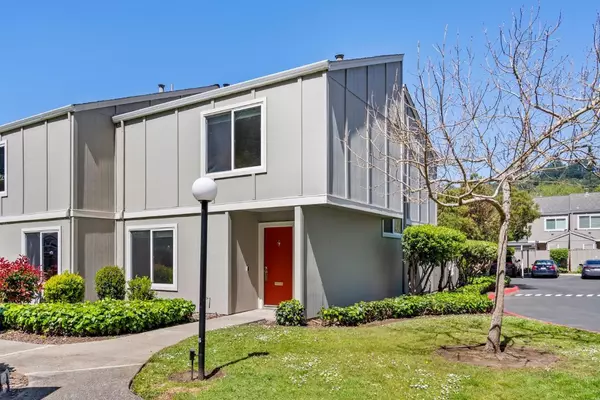 1303 Rosita RD, Pacifica, CA 94044