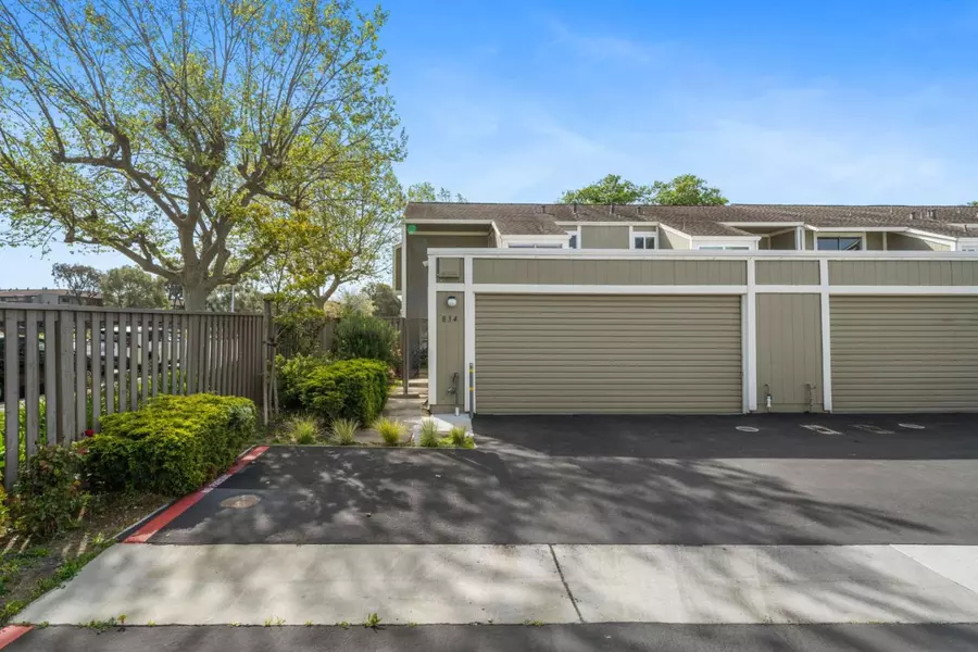 834 Rigel LN, Foster City, CA 94404