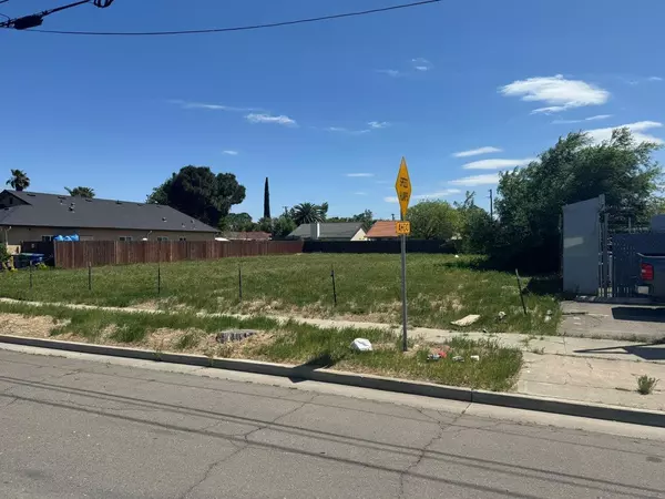 1266 Arizona AVE, Los Banos, CA 93635