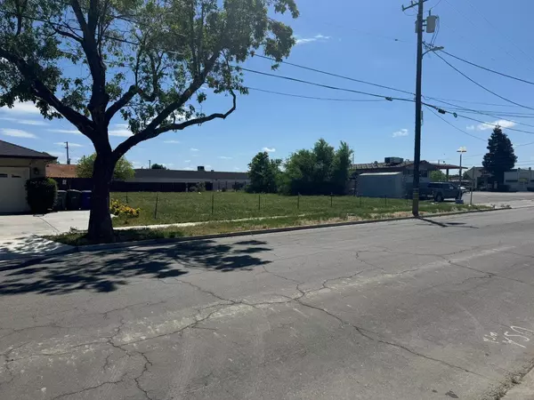 1266 Arizona AVE, Los Banos, CA 93635