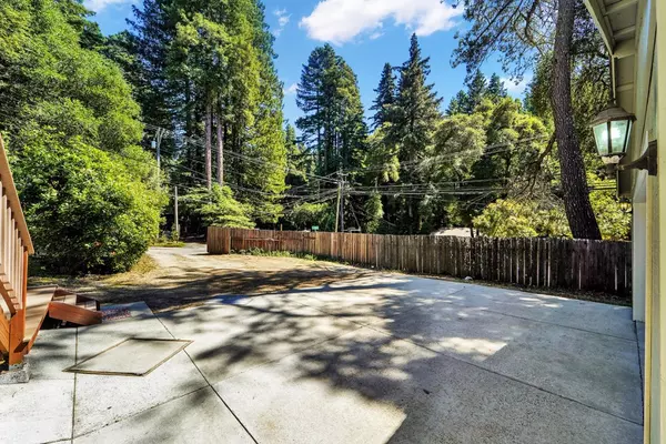 Boulder Creek, CA 95006,115 Cresta DR