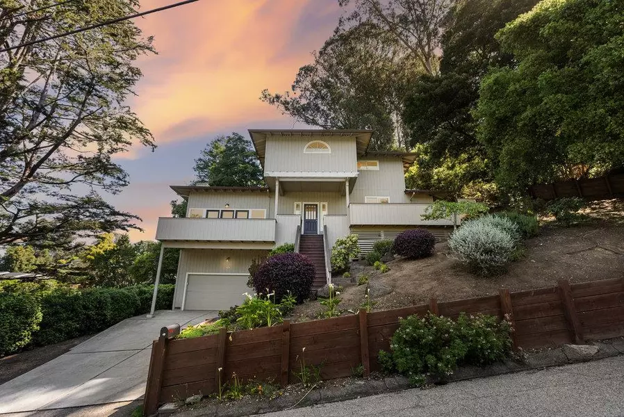 31 Carol WAY, Aptos, CA 95003