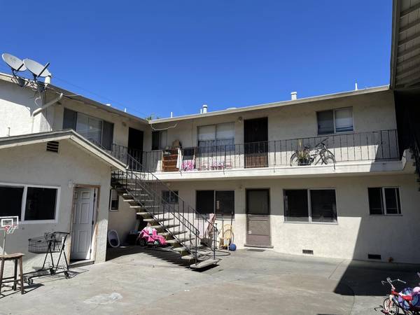 3444 Monroe ST, Santa Clara, CA 95051