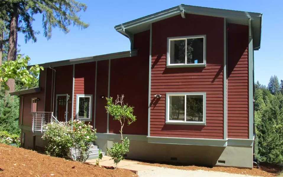 1180 Warren DR, Santa Cruz, CA 95060