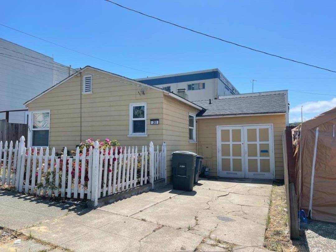 San Bruno, CA 94066,293 Mastick AVE