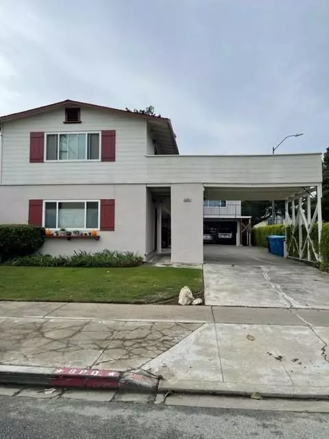 Burlingame, CA 94010,1207 Paloma