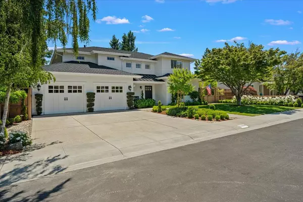 Los Gatos, CA 95032,15806 Edmund DR