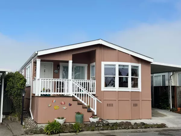 41 Sea Breeze DR 41, Half Moon Bay, CA 94019